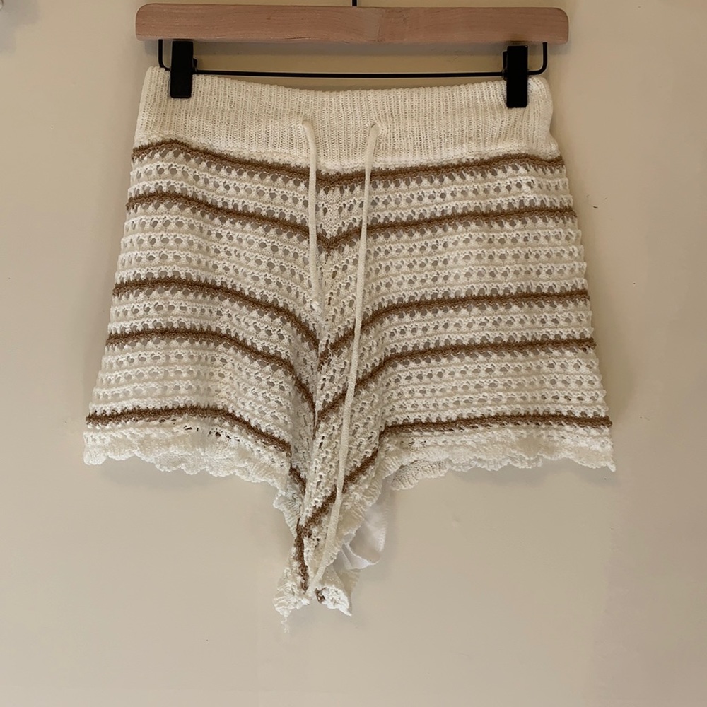 Crotchet shorts size small